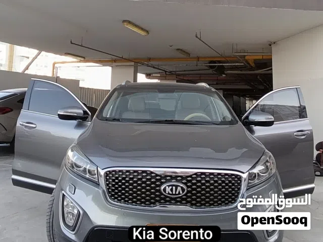 kia Sorento 4x4 2016. no history of accidents.
