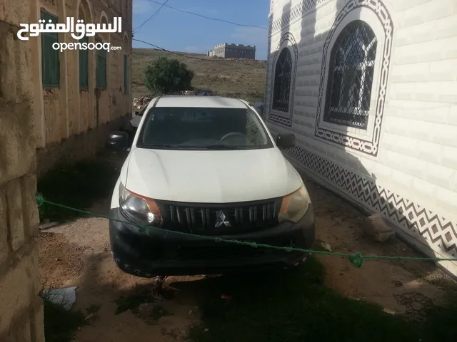 Used Mitsubishi L200 in Al Bayda'