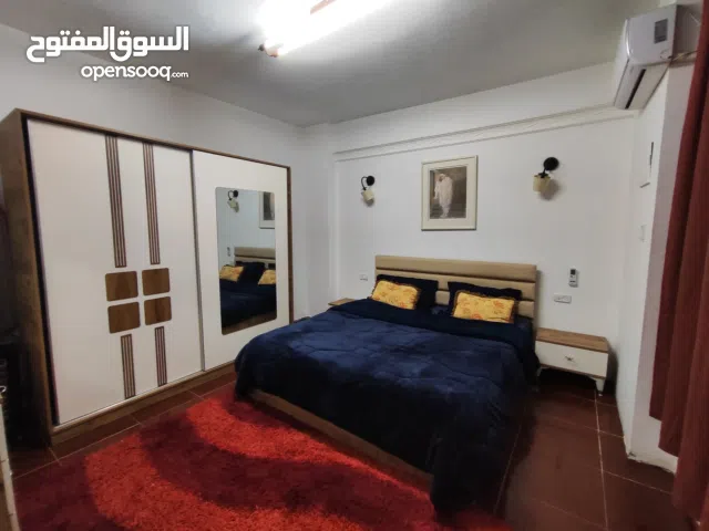 استديو واسع مفروش للإيجار في عين مصباح قرب بنك فلسطين المركزي