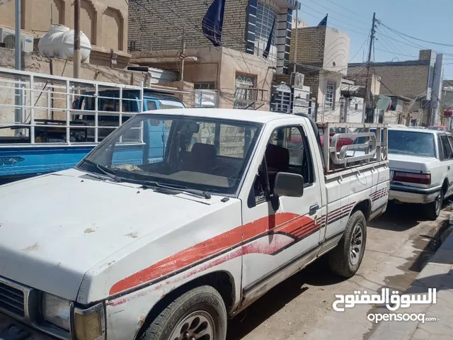 نيسان بيك اب مديل 92 حداديه تعبانه السعر بي مجال للتفاوض والياخذها ألف عافيه عليه