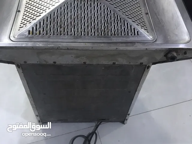 ساحبه دهون المطبخ مستعمله نضيفه