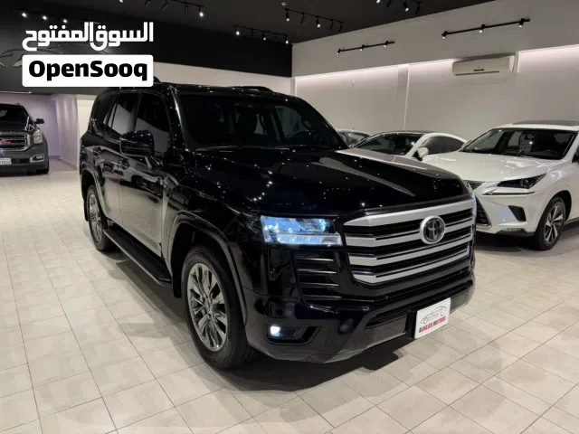 2022 LAND CRUISER GXR Twin Turbo