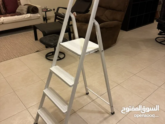 Aluminum ladder