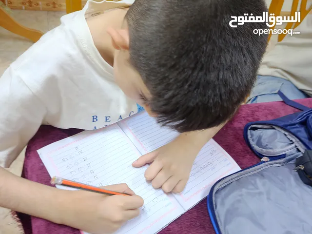 تدريس خصوصي لمادة فيزياء ورياضيات لمرحلتي الثالث وسادس