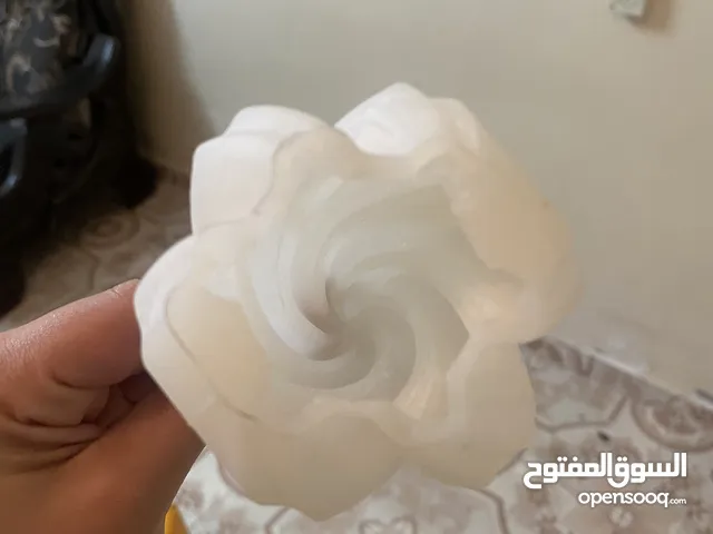 قوالب شمع والوان شمع ومسلتزمات للشمع تشكيلة كبيرة