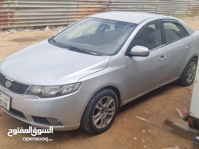 Used Kia Cerato in Tripoli