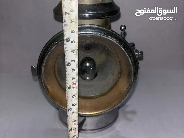 انتيكات كلوب وأشياءمن النوادر بوابير ونضرات حرب عالميه واشياء اخري