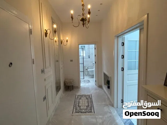 130 m2 3 Bedrooms Apartments for Rent in Tripoli Al-Serraj