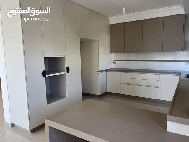 180 m2 3 Bedrooms Apartments for Rent in Ramallah and Al-Bireh Al Masyoon