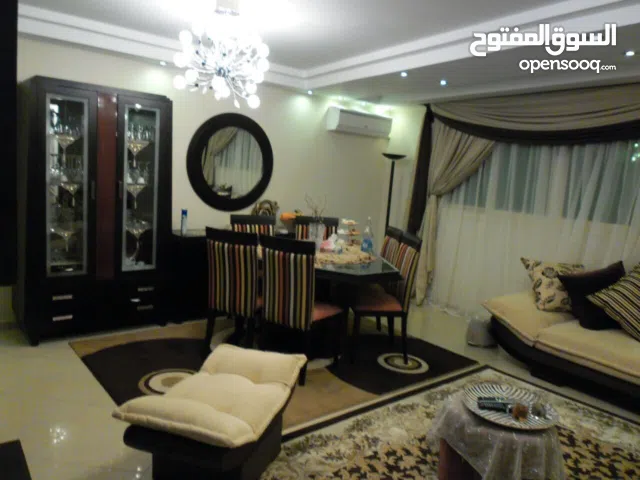 110 m2 3 Bedrooms Apartments for Sale in Cairo Maadi