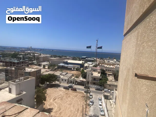 شقة للبيع في زاوية الدهماني بالقرب من سوق الشط. عمارات الاستثمار الدور الثامن