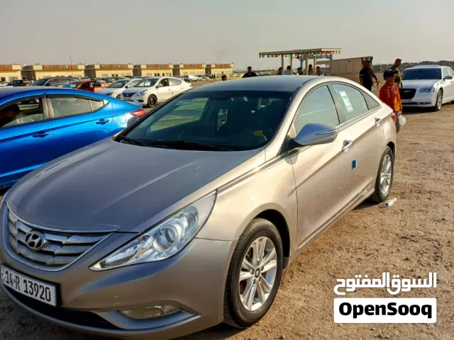 سيارة هيونداي سوناتا موديل 2012 للبيع التنومة الصالحية