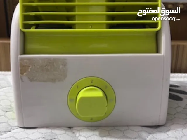 مكيف متنقل  Portable air conditioner