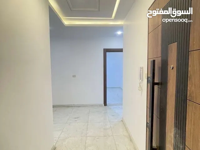 190 m2 3 Bedrooms Apartments for Rent in Tripoli Al-Serraj