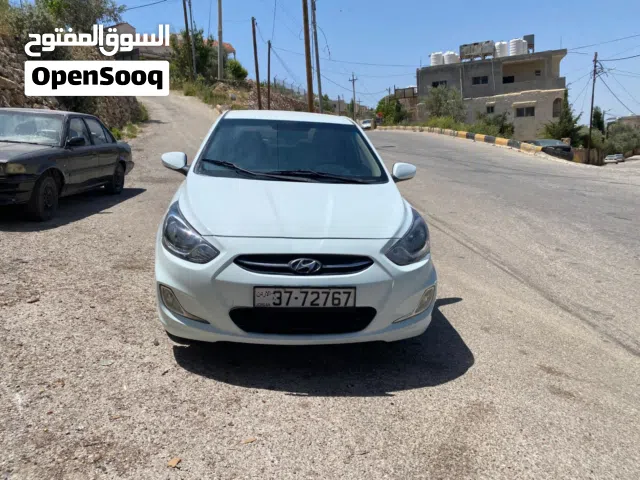 2018 هيونداي اكسنت Limited