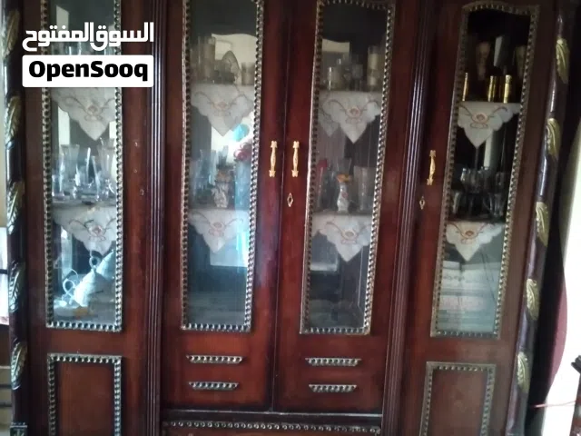 نيش 4 ضلفة بقوائم وفرنتورة زان ومريات داخلية