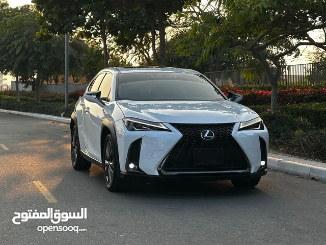 لكزس F Sport UX 200 2019