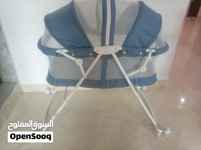 Baby stuff very good condition  أغراض بيبي للبيع بحالة ممتازة