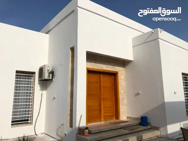 315 m2 More than 6 bedrooms Villa for Sale in Benghazi Venice