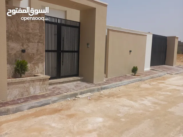 270 m2 More than 6 bedrooms Townhouse for Sale in Benghazi Hai Qatar