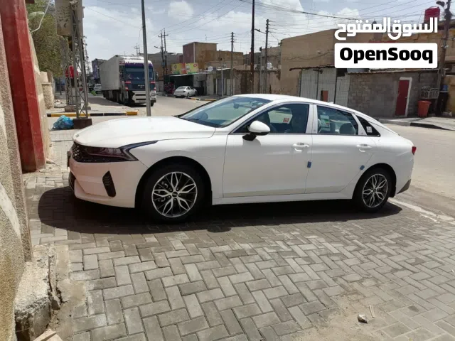 2023 كيا K5 Standard