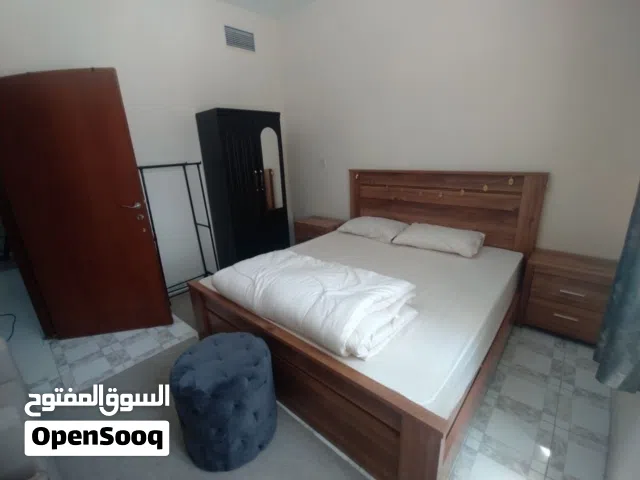 ROOM with a sea view for LADIES