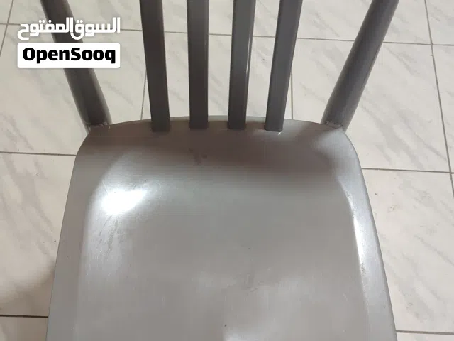 كراسي حديد