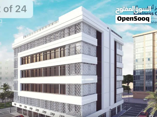 مكتب مميز للإيجار في قلب الخوض – إطلالة جميلة وتصميم عصري بجوار جامعة السلطان قابوس