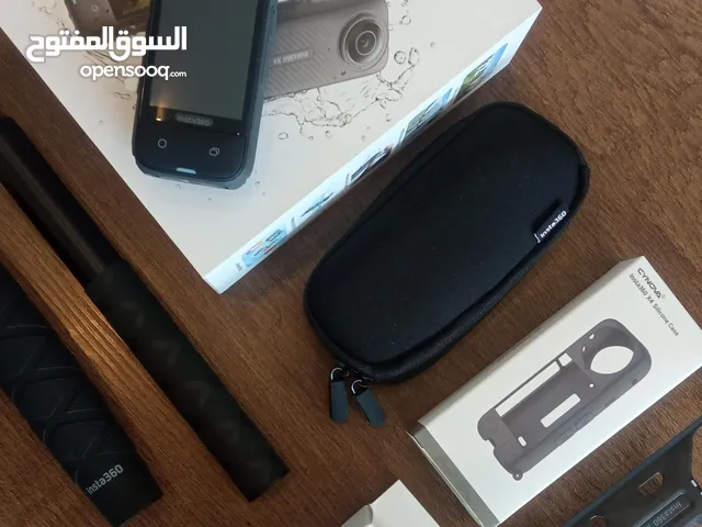 NEW! insta360 X4 - Action camera. 360° camera shoot built in strong, build in bundles.