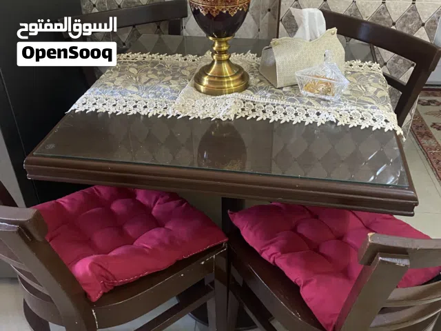 طاولة سفره