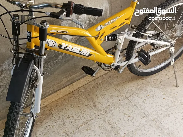 بسكليت جنط 26 شبه وكالة دراجة جنط 26 Yasuri MTB 780 للبيع -بحالة ممتازة!