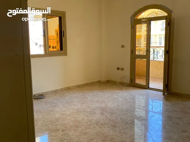 160 m2 3 Bedrooms Apartments for Sale in Giza 6th of October