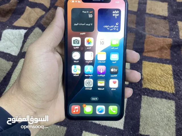 Apple iPhone 11 Pro Max 256 GB in Basra