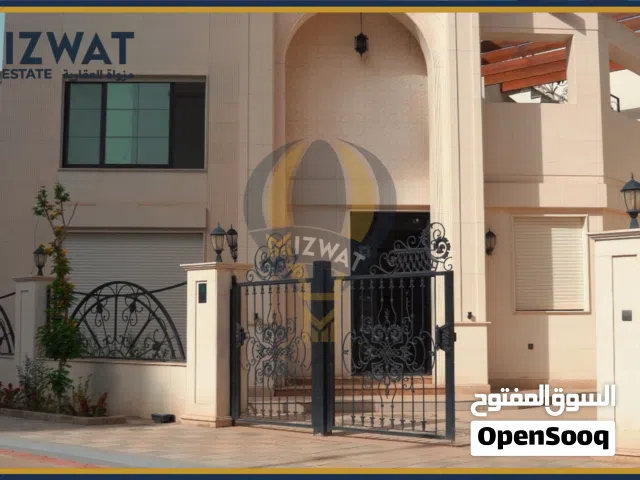 300 m2 5 Bedrooms Townhouse for Sale in Baghdad Ameria