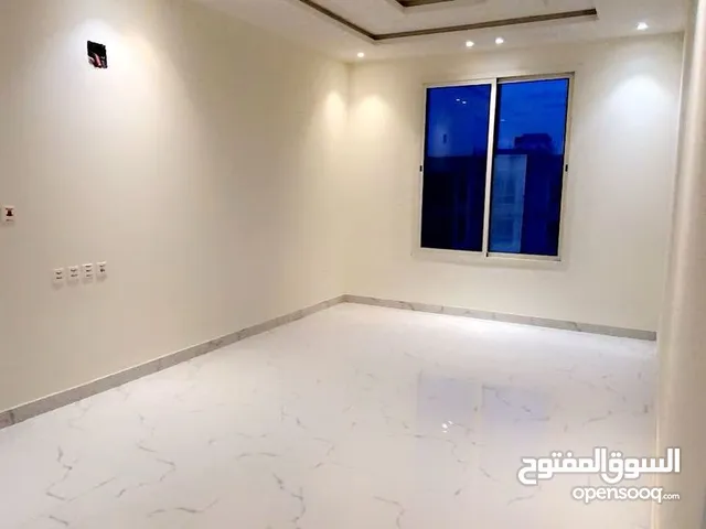 900 m2 5 Bedrooms Apartments for Rent in Al Riyadh Tuwaiq