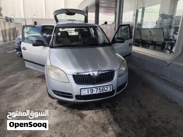 2009 سكودا فابيا Manual