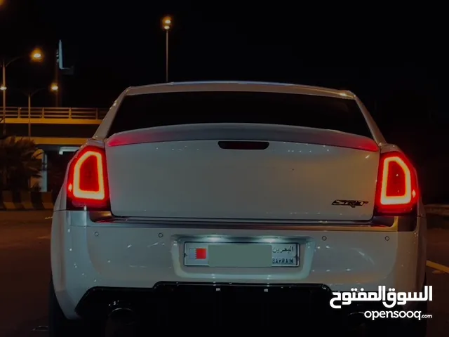 للبيع كرايسلر 300C مديل 2012 8 سلندر وكالة البحرين