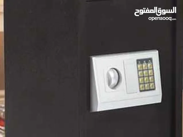 خزنة نقود أرتفاع 40 سم وزن 13 كيلو ارتفاع 40 سم عرض 38 سم عمق 30 سم قاصات حفظ النقود للاستخدام المكت