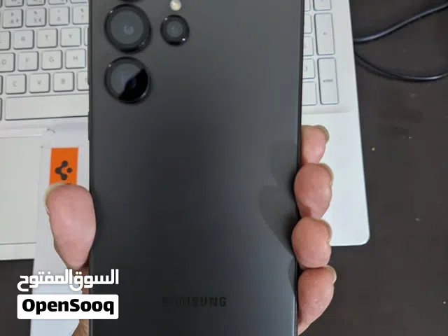 سامسونك S24 الترا ذاكرة 512 لون اسود نظيف جدآ