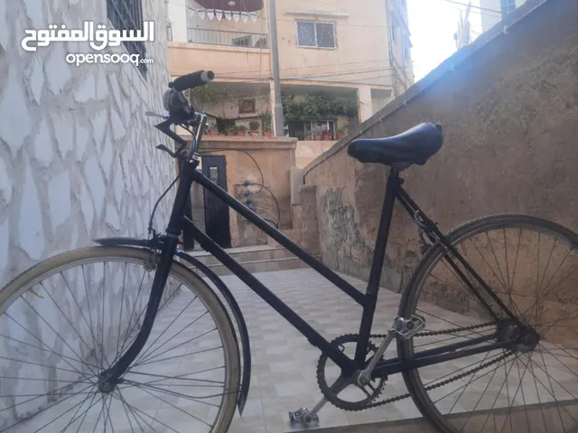 بسكليت سبق جنط 30 للبيع من دون غيارات برك امامي فقط قابل للتفاوض بشيء بسيط للتواصل رسائل