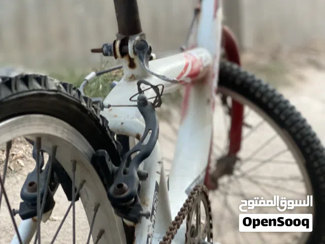 دراجه جبليه Bmx بحاله جيدا