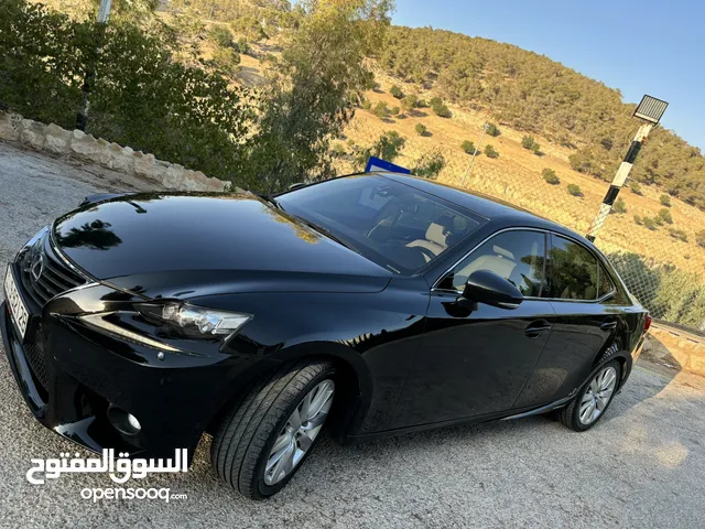 Used Lexus IS in Amman