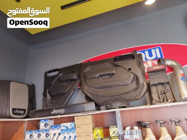 قطع غيار سيارة مستعملة وجديده للبيع بحالة ممتازه