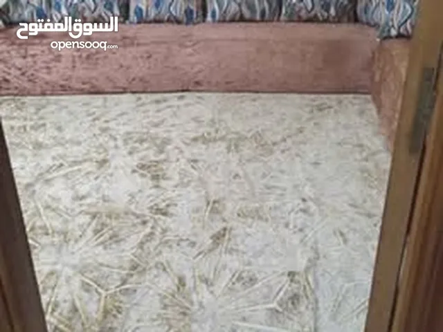 مضارب فرشي معمرين بي بونج او القطن مزال نقيين للبيع الثمن مناسب قابل لتفاوض
