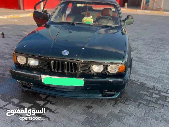 بي ام دبليو مديل 1991