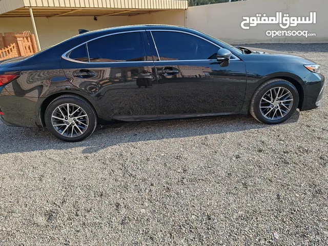 Used Lexus ES in Al Batinah