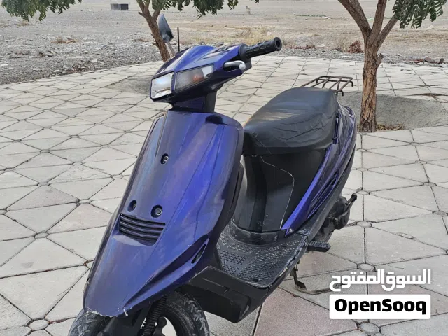دراجة 100cc سوزوكي