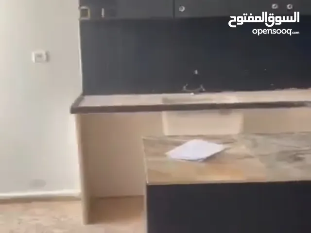 شقة مفروشة جزئيا مساحة 100 متر نابلس - للبيع