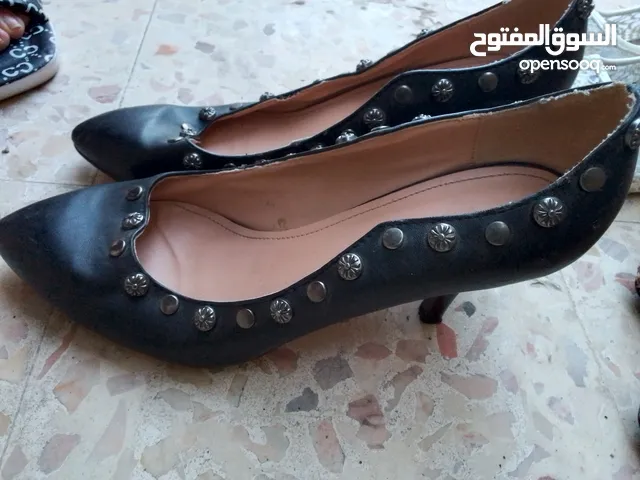Other With Heels in Amman