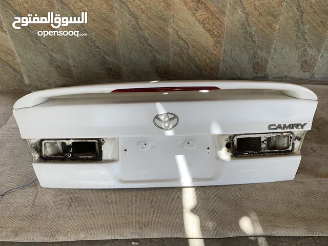 دبت كامري 99/97 الي فيها جناح 20 والي بدون 15